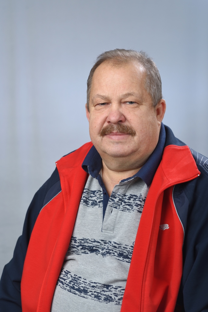 Медведев Юрий Алексеевич.